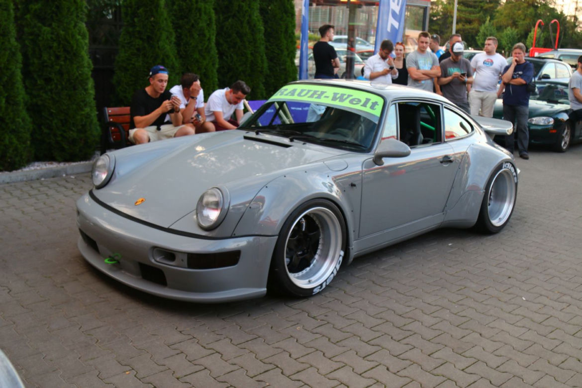 Akira Nakai San, Porsche 911 RWB