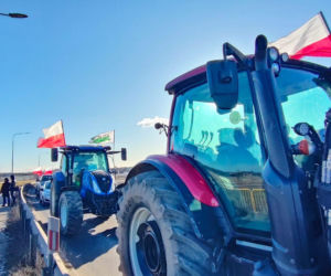 Rolnicy protestują w całej Polsce. Duże utrudnienia także w Łódzkiem