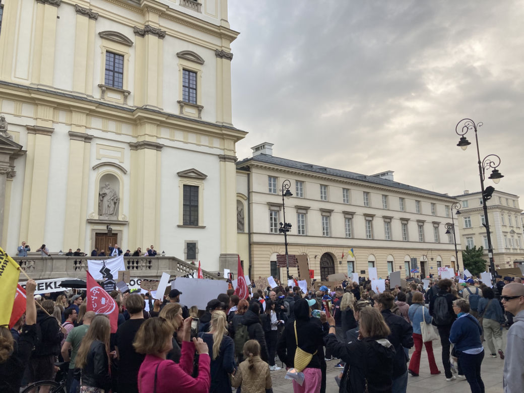 Marsz Strajku Kobiet "Ani jednej więcej!"