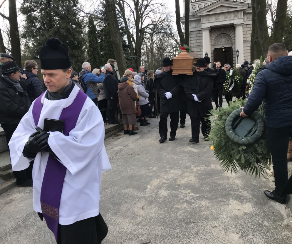 Pogrzeb Cezarego Mocka z Sanatorium miłości