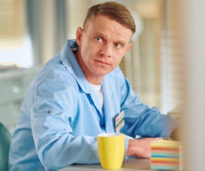 Na Wspólnej, odcinek 4182: Hoffer i Nalepa odkrywają, że Antek został zakażony gronkowcem. Jego siostra grozi szpitalowi pozwem - ZDJĘCIA