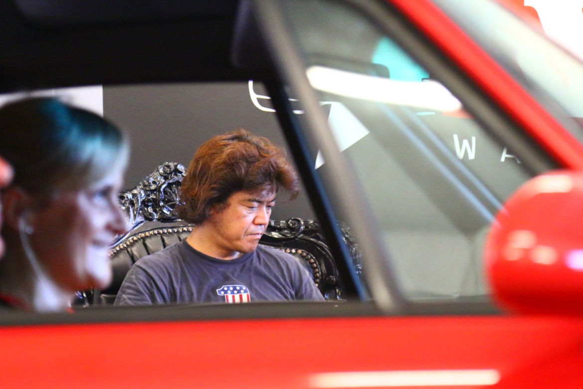 Akira Nakai San buduje Porsche 911 RWB