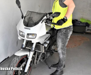 Policja odzyskała skradzioną terenówkę i motocykl