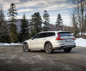 Volvo V60 Cross Country D4 190 KM AWD