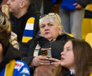 PRES Grupa Dewloperska Toruń - Abramczyk Polonia Bydgoszcz, zdjęcia kibiców i zawodników z pożegnania Adriana Miedzińskiego