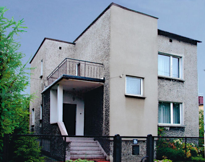 Dom typu kostka z lat 50. został przebudowany