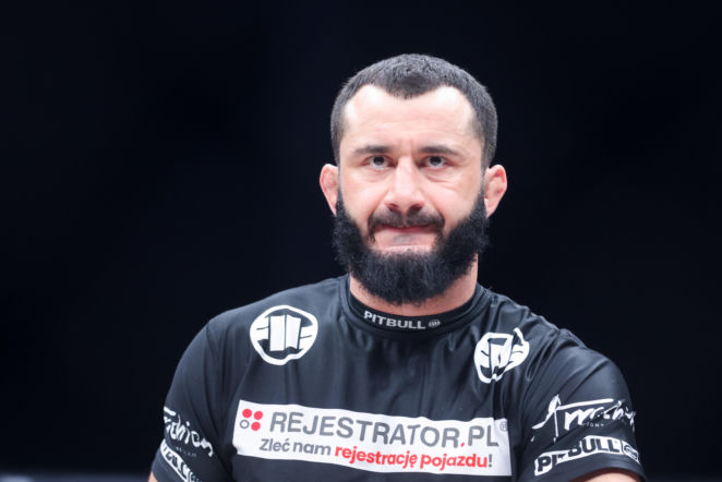 Wraca do KSW po 517 dniach. Nie do wiary, czego może dokonać Mamed Khalidov!