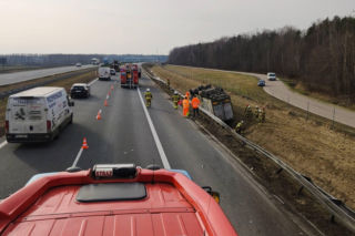 dachowanie cięzarówki na A2