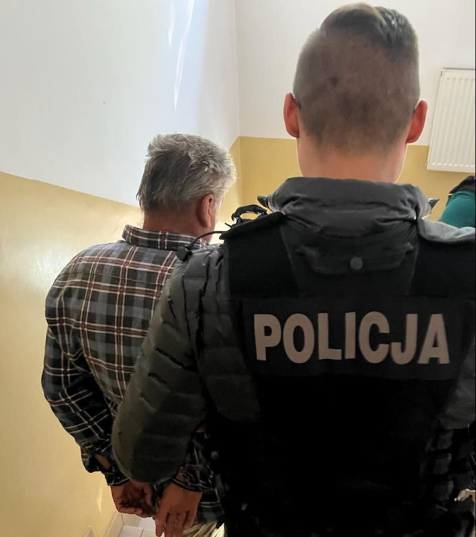 Nielegalny arsenał pod Puławami! Policjanci byli w szoku