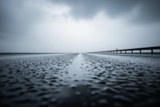 Tragiczny wypadek autobusu w Indonezji. Czy to sygnał do zmian?