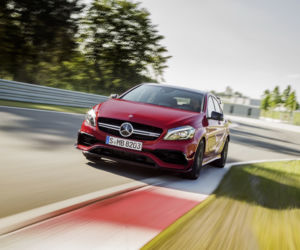 Mercedes-Benz A45 AMG lifting 2016