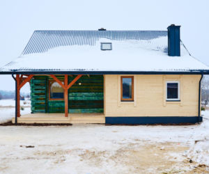 Mama nie wróciła. Tragiczny wypadek przerwał marzenia. Ekipa Nasz Nowy Dom walczyła z czasem. ZDJĘCIA domu przed i po remoncie