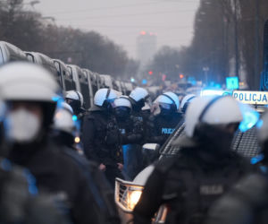 Dom Jarosława Kaczyńskiego otoczony jak twierdza
