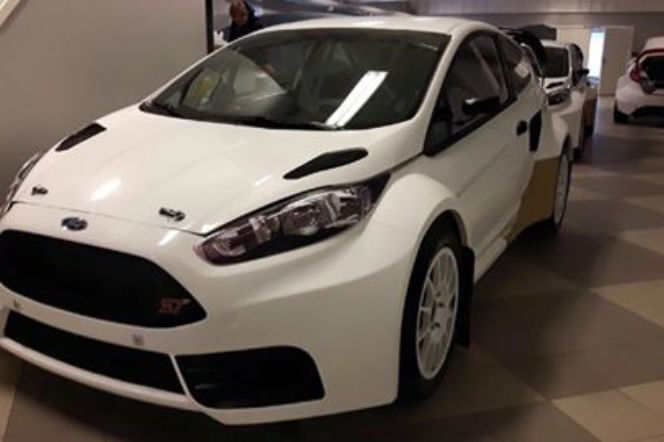 Ford Fiesta Supercar