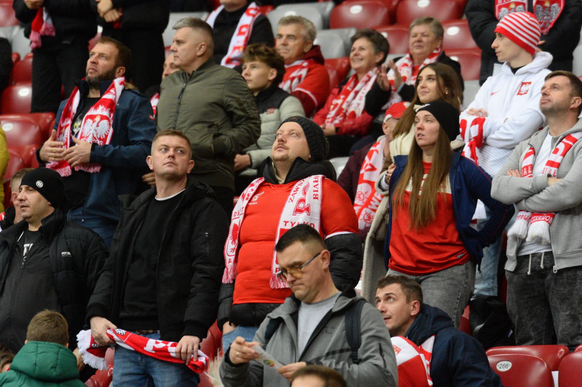 Tłumy na PGE Narodowym w Warszawie! Tak kibicowaliście podczas meczu Polska - Holandia