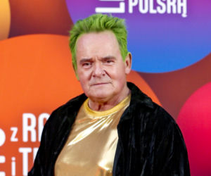 Piotr Pręgowski rusza na podbój list przebojów. Za jego nietypowym strojem kryje się jasny przekaz