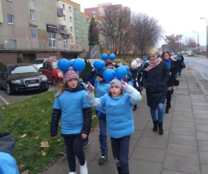 30 lat Konwencji Praw Dziecka. Uczniowie z radomskiej szkoły uczcili ważną datę