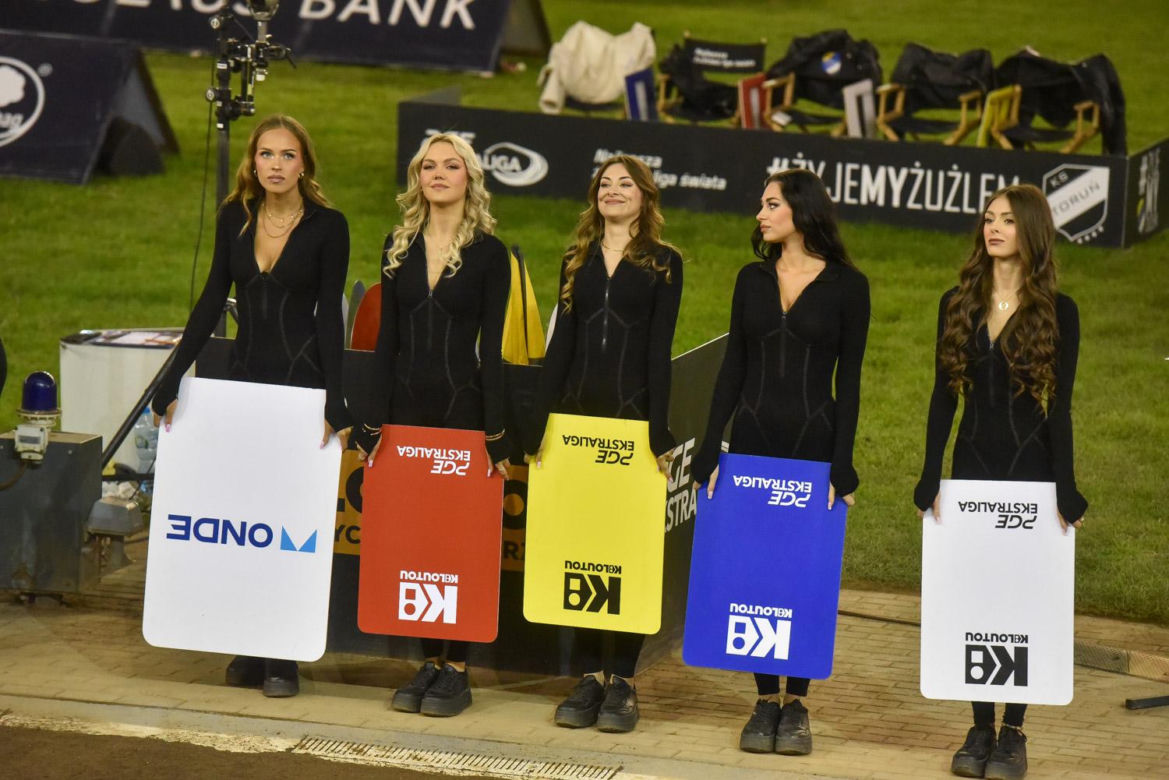 PRES Grupa Deweloperska Toruń - Betard Sparta Wrocław. Zdjęcia kibiców i zawodników z półfinału PGE Ekstraligi na Motoarenie