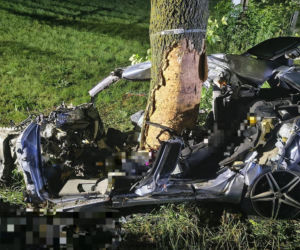 Tragiczny wypadek na Mazowszu. 44-latek wjechał w drzewo 