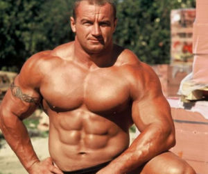 Bestia ma więcej cm niż Pudzian?