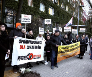 Seniorzy wylądują na ulicy? Lokatorzy protestują przeciwko podwyższeniu czynszu