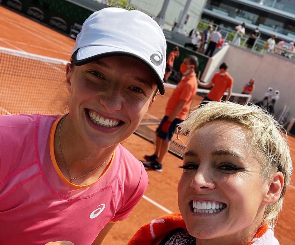 Iga Świątek KIEDY FINAŁ debla Roland Garros Iga Świątek O KTÓREJ GODZINIE FINAŁ debla kobiet GODZINA DATA French Open Paryż