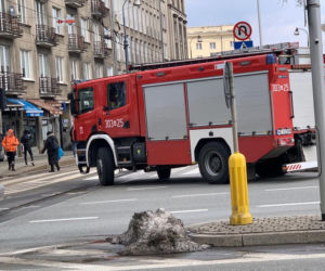 Tragedia na stacji metra Politechnika. Mężczyzna rzucił się pod pociąg