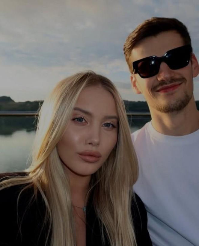 Siatkarz Szymon Jakubiszak ma piękną żonę Oliwię