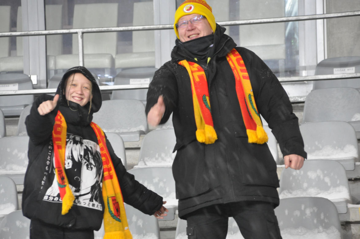 Korona Kielce - Lech Poznań. Zdjęcia kibiców na Suzuki Arenie