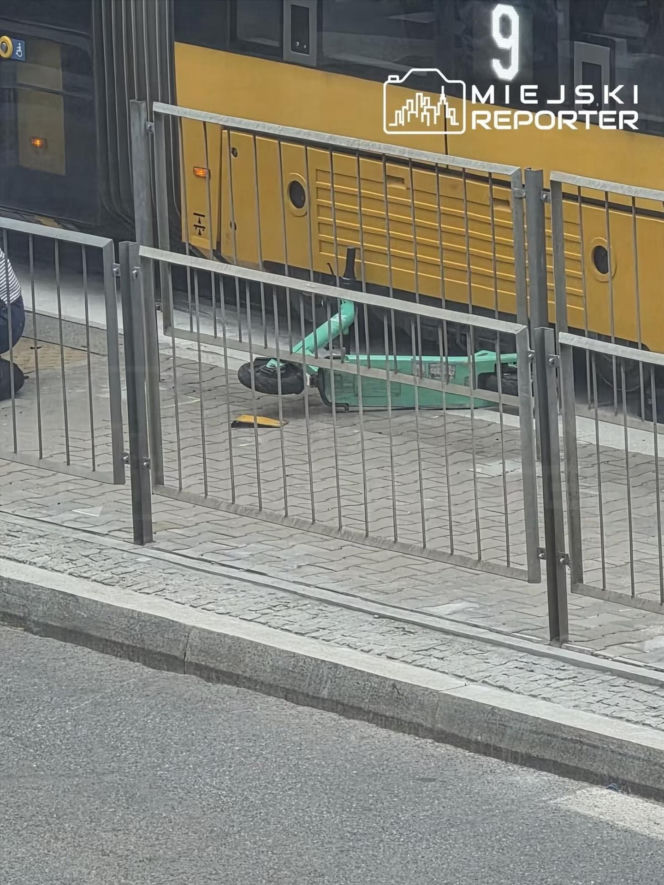 Wypadek 19-latki na hulajnodze w Warszawie
