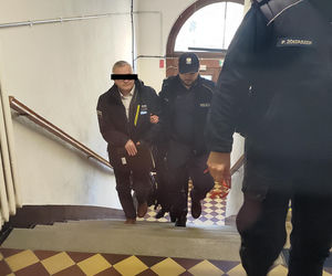 Ksiądz Ryszard G. w sądzie w Sosnowcu