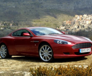 Aston Martin DB9 Coupe