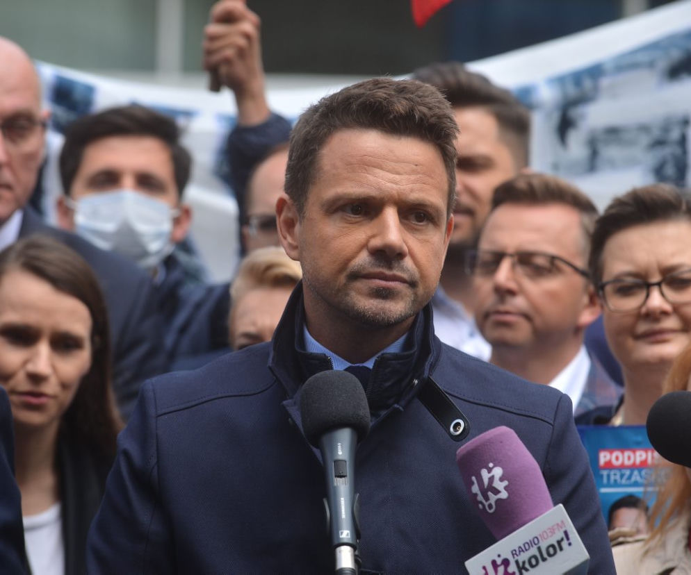 Tak zmieniały się fryzury Rafała Trzaskowskiego
