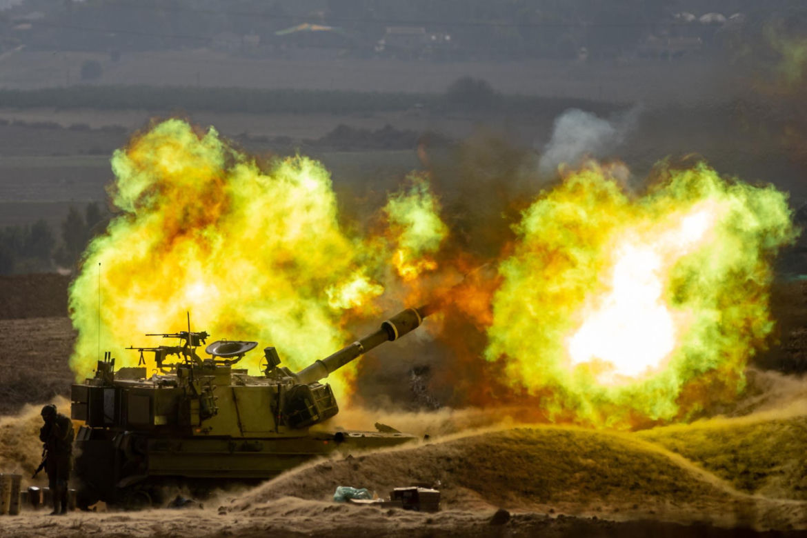 Rzeź w Izraelu. Hamas wciął dziecko z łona ciężarnej. "Chowaliśmy się pod stertą martwych ciał"