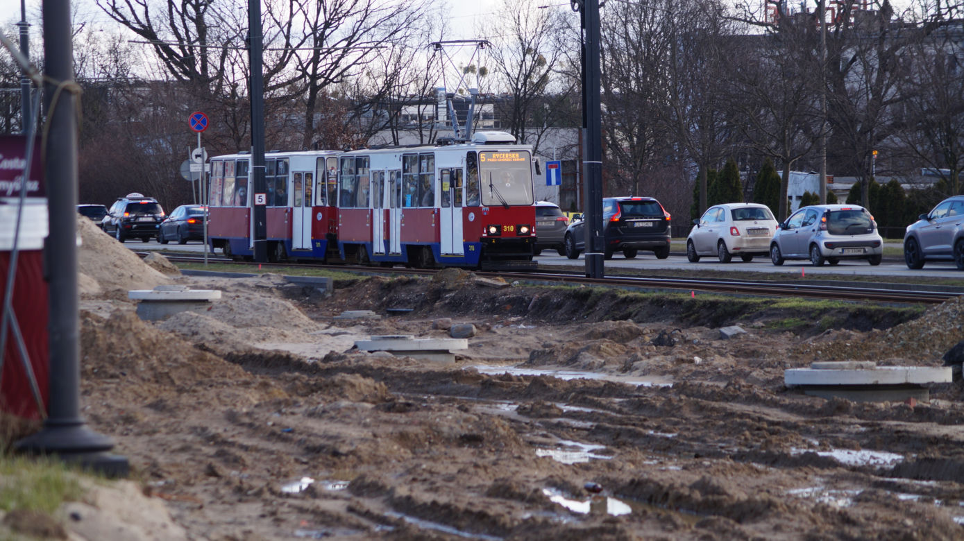 Trwa budowa mostów nad Brdą w Bydgoszczy. Sprawdzamy, jak przebiegają prace