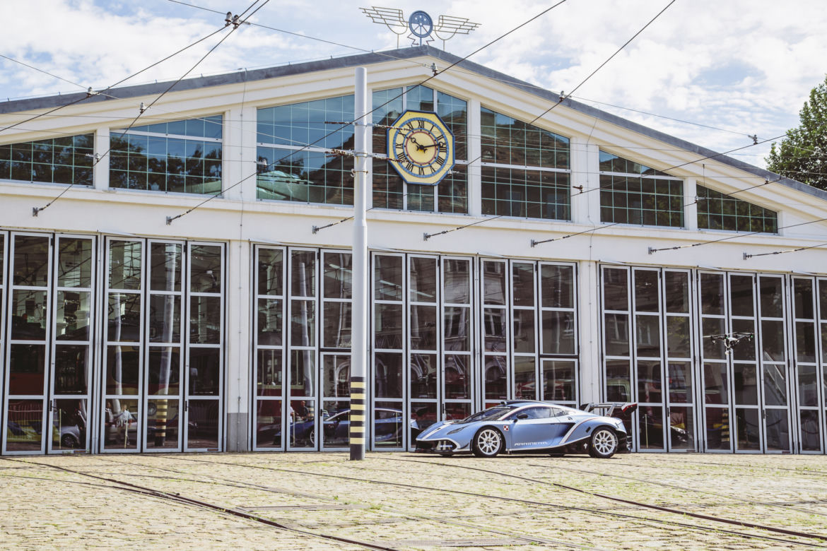 Arrinera Hussarya GT