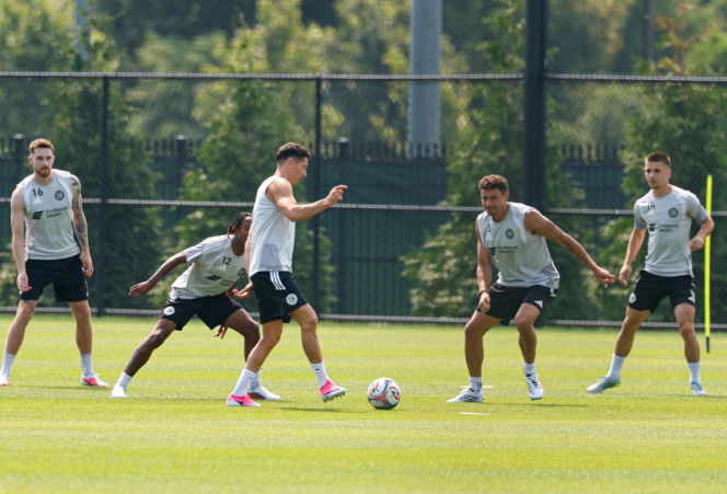 Robert Lewandowski trenuje w Chicago Fire