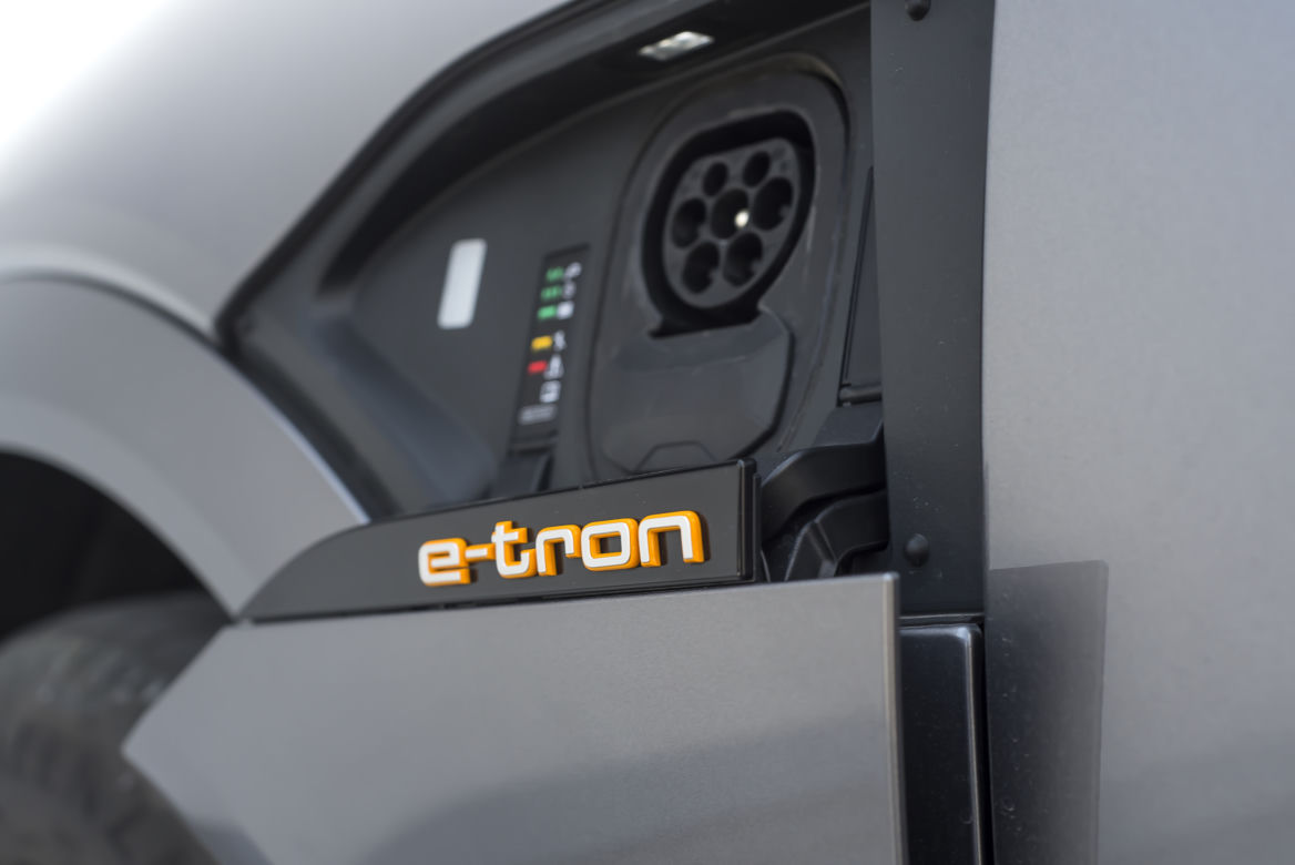 Audi e-tron 55 quattro