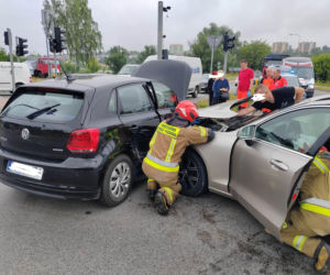 Wypadek na skrzyżowaniu w Starachowicach