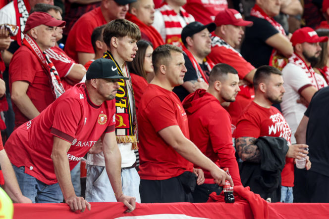 Widzew Łódź - Lech Poznań: Zdjęcia kibiców z meczu 6. kolejki PKO BP Ekstraklasy