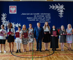 Początek nowego roku szkolnego w Białymstoku. Naukę rozpoczęło 39 tys. dzieci i młodzieży
