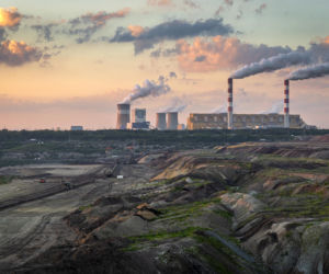 Jezioro w zalanych wyrobiskach i elektrownia jądrowa obok?