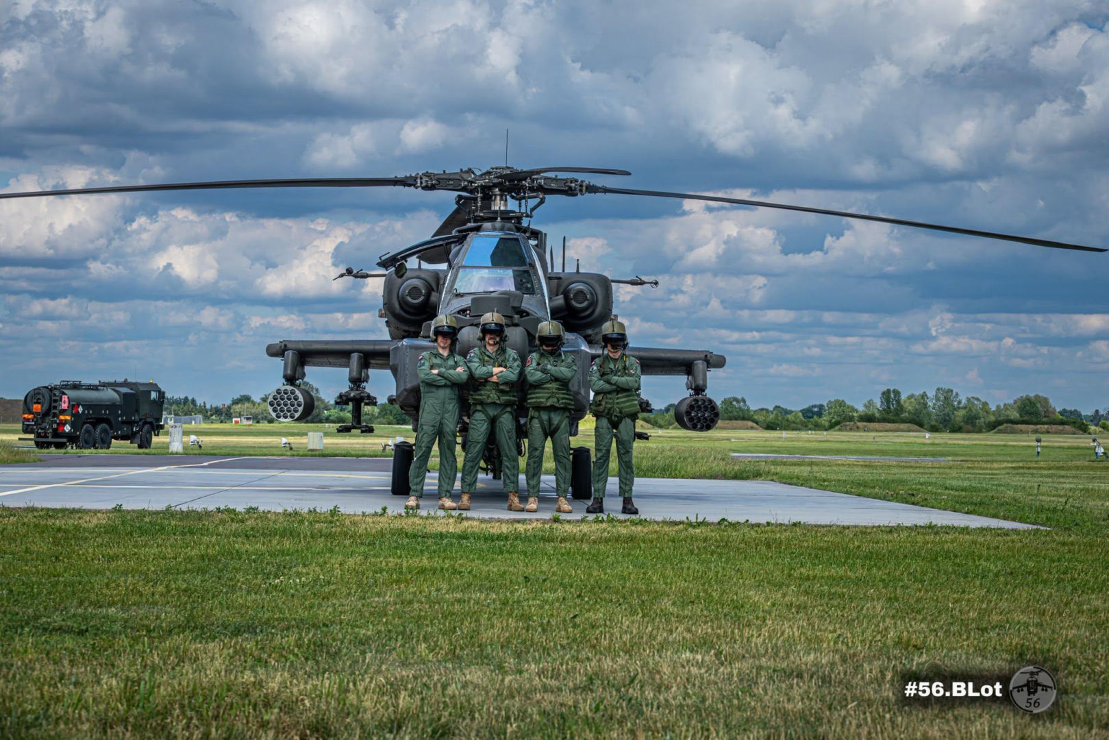 Era Apache w Polsce nabiera tempa. Pierwszy lot szkoleniowy z polskim instruktorem