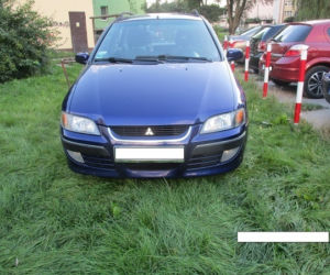 Nie chce im się czy nie potrafią? Tak parkują w Płocku bezmyślni kierowcy [ZDJĘCIA]