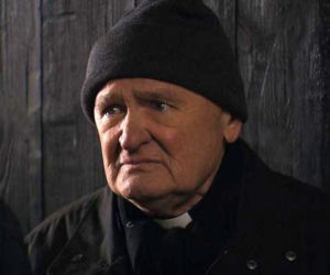 M jak miłość odc. 1439. Ksiądz z Grabiny (Mateusz Damięcki)