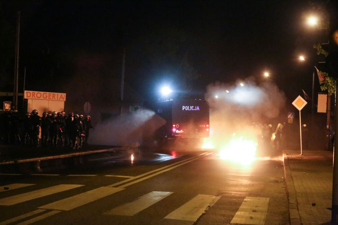 Kibole do policji: ŚMIERĆ ZA ŚMIERĆ
