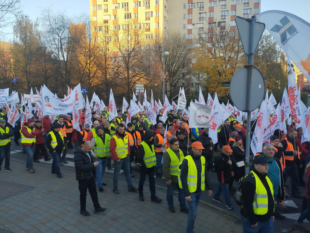 "Walczymy o Śląsk i o przemysł, żeby nie umarł"