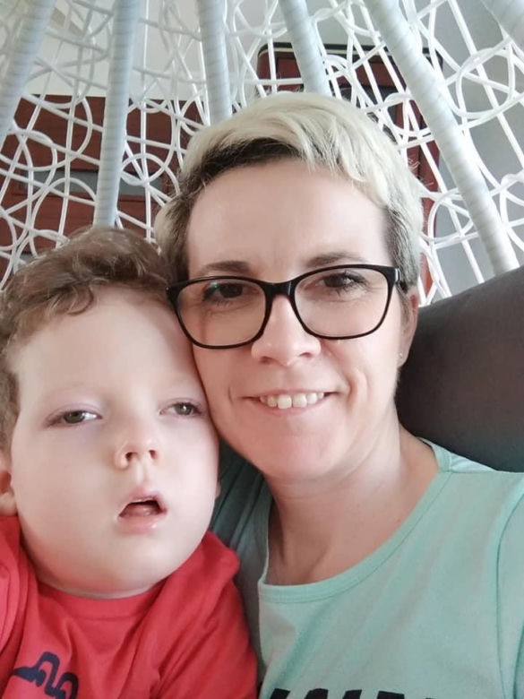 Po wirusie zapadł w śpiączkę. 6-letni Franio z Łodzi potrzebuje pomocy