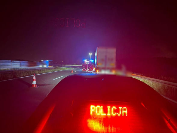 Tragiczny wypadek na A4. Mężczyzna zginął podczas wymiany opony