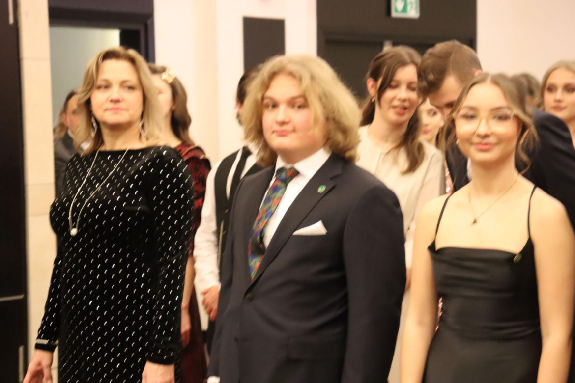 Studniówka V Liceum Ogólnokształcące w Poznaniu -